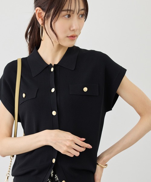 ROPE' PICNIC(ロペピクニック)の「八方映えニット 金ボタンフレンチスリーブポロカラーカーディガン/UVカット・接触冷感・イージーケア(カーディガン/ボレロ・レディース・ブラウン/オフホワイト/サックスブルー/ブラック・FREE)」の3枚目の写真