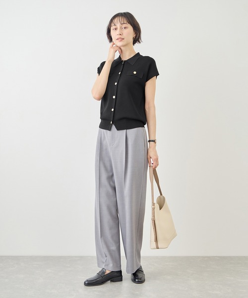 ROPE' PICNIC(ロペピクニック)の「八方映えニット 金ボタンフレンチスリーブポロカラーカーディガン/UVカット・接触冷感・イージーケア(カーディガン/ボレロ・レディース・ブラウン/オフホワイト/サックスブルー/ブラック・FREE)」の5枚目の写真