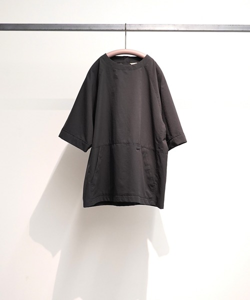 TROVE(トローヴ)の「TROVE / COOL DOTS PULLOVER SHIRT(Tシャツ/カットソー・メンズ・グレー/ブラック・1/3)」の2枚目の写真