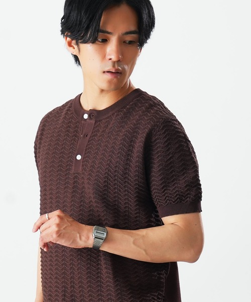 Beno(ビーノ)の「透かし編み ヘンリーネック 半袖ニット / サマーニット シアーニット メンズ ジャガード Sheer Henley Knit(Tシャツ/カットソー・メンズ・ブラック/アイボリー/ブラウン・MEDIUM/LARGE/X-LARGE)」の13枚目の写真