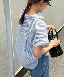 fredy emue（フレディエミュ）の「FR刺しゅうフレンチストライプシャツ（シャツ/ブラウス）」