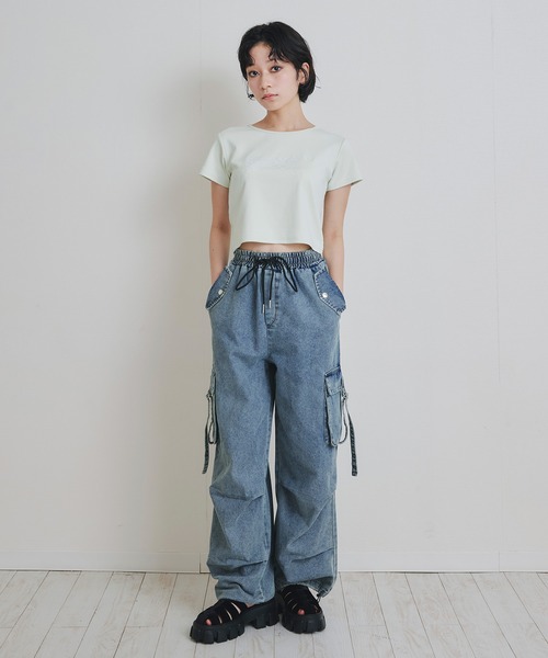 REDYAZEL（レディアゼル）の「タブフラップポケットデニムカーゴパンツ（デニムパンツ・レディース・ダークブルー/ブルー/ライトグレー・MEDIUM/SMALL）」の21枚目の写真