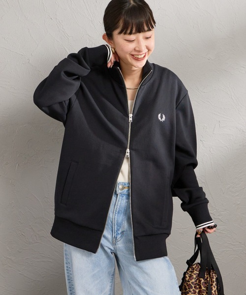 FRED PERRY（フレッドペリー）の「[FRED PERRY/フレッドペリー] ジップスルー スウェットシャツ（スウェット・レディース・ダークグレー/オフホワイト/ブラック・S/M/L）」の18枚目の写真