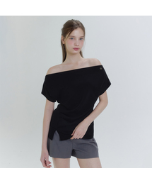 ルーズオフショルダーピンタックTシャツ