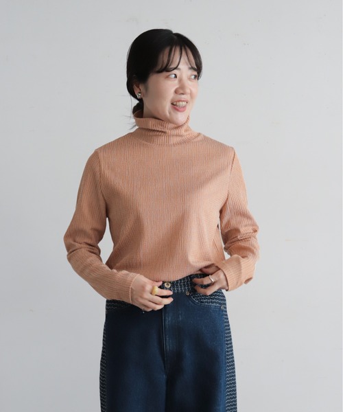 NOMBRE IMPAIR(ノンブルアンペール)の「ギザギザリブ タートルネックプルオーバー(Tシャツ/カットソー・レディース・ライトグリーン/オレンジ・FREE)」の1枚目の写真