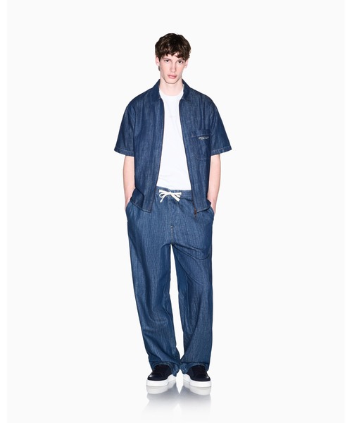 ARMANI EXCHANGE(アルマーニエクスチェンジ)の「【A|X アルマーニ エクスチェンジ】AXロゴ コンフォートフィット 半袖クルーネックTシャツ/COMFORT(EC限定カラー含)(Tシャツ/カットソー・メンズ・オフホワイト/ブラック/ダークネイビー・XX-LARGE/SMALL/X-SMALL/X-LARGE/MEDIUM/LARGE)」の17枚目の写真
