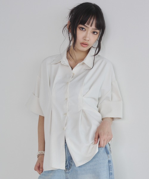 ENVYM(アンビー)の「ウエストタックハーフスリーブブラウス(シャツ/ブラウス・レディース・ブルー/イエロー/アイボリー/チャコールグレー・FREE)」の6枚目の写真