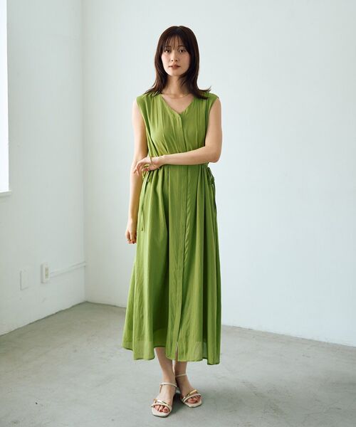 YECCA VECCA(イェッカヴェッカ)の「ドライタッチシアードロストワンピース(ワンピース・レディース・グリーン系その他3/ブラック/ブラウン・FREE)」の4枚目の写真