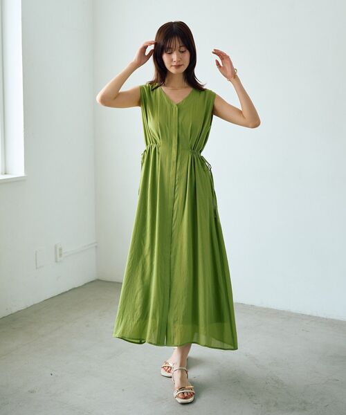 YECCA VECCA(イェッカヴェッカ)の「ドライタッチシアードロストワンピース(ワンピース・レディース・グリーン系その他3/ブラック/ブラウン・FREE)」の6枚目の写真