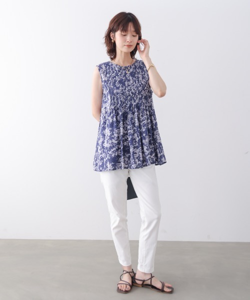 Bou Jeloud（ブージュルード）の「フラワーピンタックブラウス（シャツ/ブラウス・レディース・ブラック/ネイビー・38）」の13枚目の写真