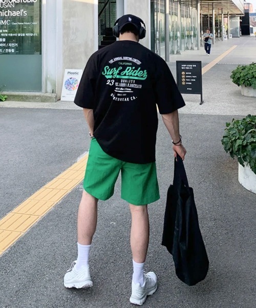 NOWLE（ノウル）の「【NOWLE】ビッグシルエット カリフォルニア バックプリントTシャツ / カレッジライク サーフロゴ 半袖T（Tシャツ/カットソー・メンズ・ブラック/ホワイト・MEDIUM/LARGE/X-LARGE）」の15枚目の写真