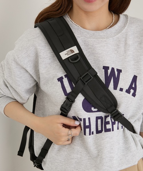 THE NORTH FACE(ザノースフェイス)の「【THE NORTH FACE】ELECTRON SLING BAG NN2PS03(ボディバッグ/ウエストポーチ・メンズ・ダークグレー/ブラック・FREE)」の9枚目の写真