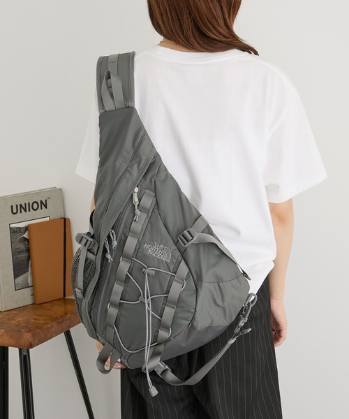 THE NORTH FACE(ザノースフェイス)の「【THE NORTH FACE】ELECTRON SLING BAG NN2PS03(ボディバッグ/ウエストポーチ・メンズ・ダークグレー/ブラック・FREE)」の13枚目の写真