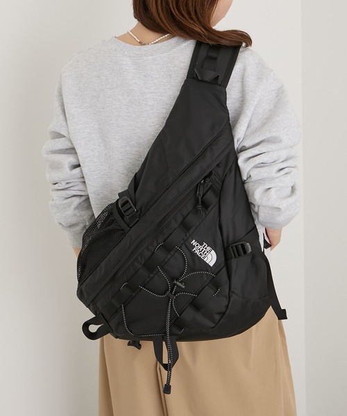 THE NORTH FACE(ザノースフェイス)の「【THE NORTH FACE】ELECTRON SLING BAG NN2PS03(ボディバッグ/ウエストポーチ・メンズ・ダークグレー/ブラック・FREE)」の7枚目の写真