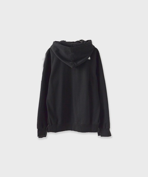 THE NORTH FACE(ザノースフェイス)の「THE NORTH FACE/ M BRAND PROUD HOODIE / NF0A86WVVOU-M 秋服 冬服(パーカー・メンズ・ブラック・S/M/L/XL)」の2枚目の写真