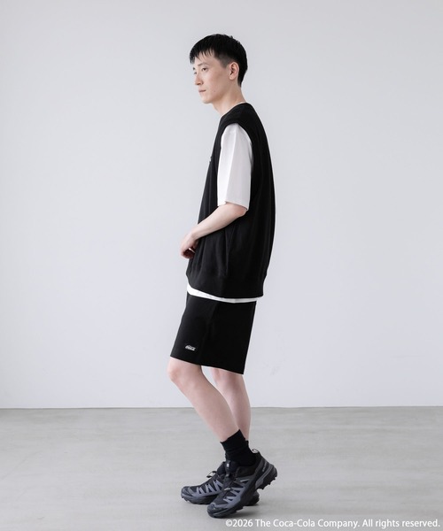 LOWRYS FARM（ローリーズファーム）の「SETUP可能【LFM(U)】Coca-Cola／ミニウラケハーフパンツ　 878208（その他パンツ・メンズ・ブラック/グレー・MEDIUM/LARGE）」の5枚目の写真
