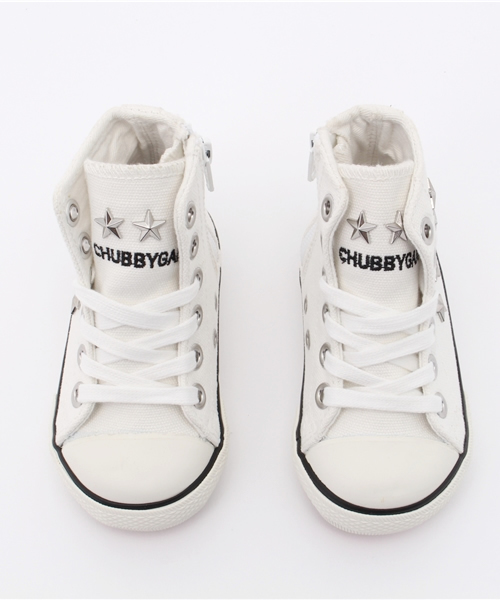 CHUBBYGANG（チャビーギャング）の「星スタッズ　ハイカットスニーカー（スニーカー・キッズ・ホワイト/ブラック・13.5/13/14）」の6枚目の写真