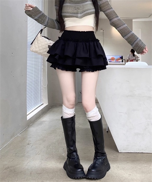FREE STYLISTS(フリー スタイリスト)の「ウエストゴムシャーリング フリルミニティアードスカート(スカート・レディース・ブラック/ホワイト・M/XS/L/S)」の13枚目の写真