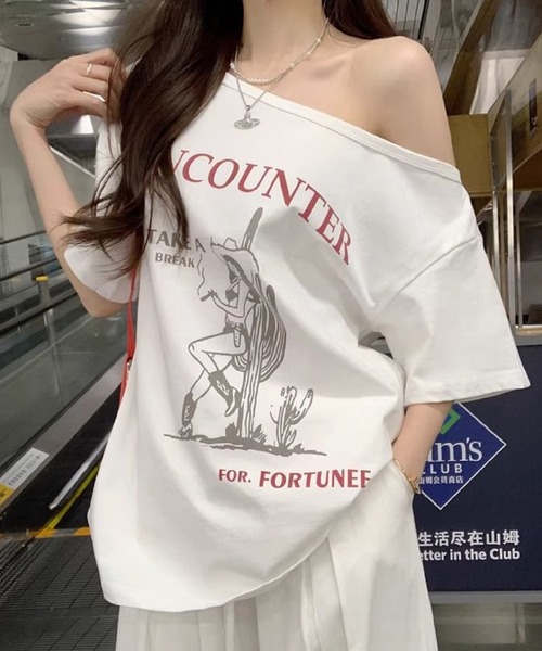 HALEY PESCA(ヘーリーペスカ)の「HALEY PESCA/カウガールプリントワンショルダーオーバーTシャツ(Tシャツ/カットソー・レディース・ホワイト・MEDIUM/SMALL)」の11枚目の写真