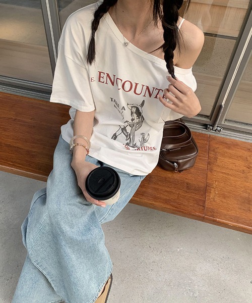 HALEY PESCA(ヘーリーペスカ)の「HALEY PESCA/カウガールプリントワンショルダーオーバーTシャツ(Tシャツ/カットソー・レディース・ホワイト・MEDIUM/SMALL)」の5枚目の写真