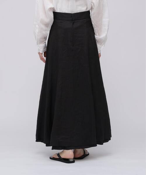 YLEVE(イレーヴ)の「YLEVE / ROYAL RAMIE BROAD SKIRT(スカート・レディース・ブラック/ベージュ・2/0/1)」の5枚目の写真