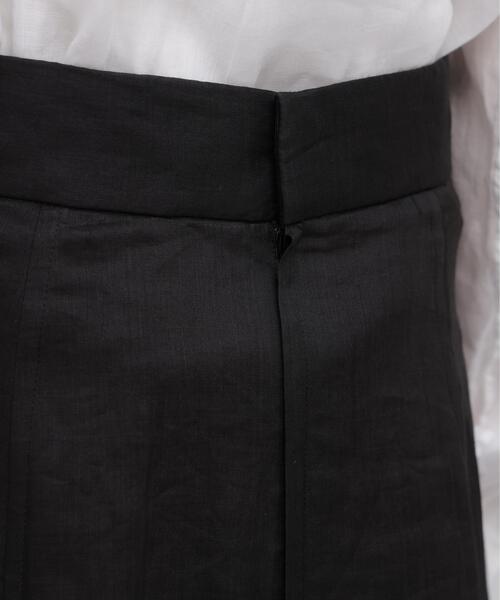 YLEVE(イレーヴ)の「YLEVE / ROYAL RAMIE BROAD SKIRT(スカート・レディース・ブラック/ベージュ・2/0/1)」の7枚目の写真