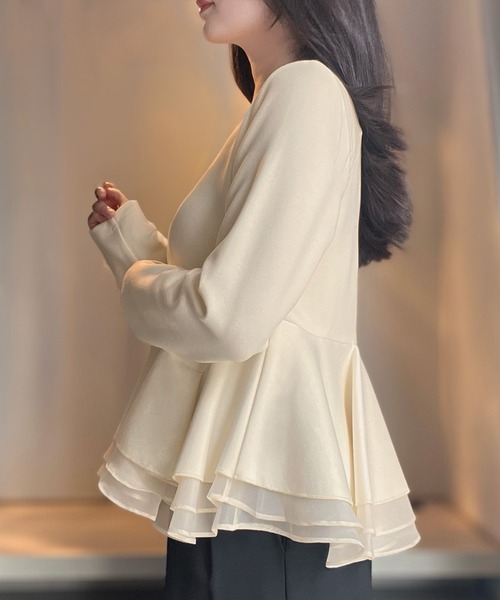 junoah(ジュノア)の「ペプラムシアードッキングカットトップス(Tシャツ/カットソー・レディース・ブラウン/ブラック/アイボリー・MEDIUM/LARGE/SMALL)」の15枚目の写真