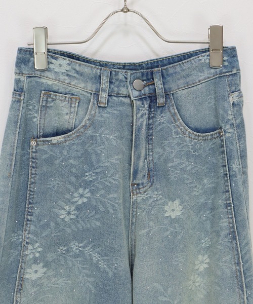 J by blue(ジェイバイブルー)の「フラワージャガードデニム(デニムパンツ・レディース・ブルー・LARGE/MEDIUM)」の8枚目の写真