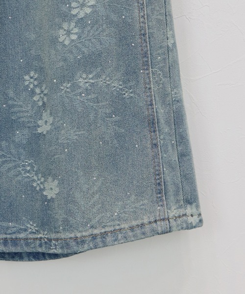 J by blue(ジェイバイブルー)の「フラワージャガードデニム(デニムパンツ・レディース・ブルー・LARGE/MEDIUM)」の4枚目の写真