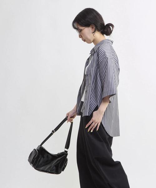 CONVERSE TOKYO(コンバーストウキョウ)の「SHEER STRIPE OVER SHIRT(シャツ/ブラウス・レディース・チャコールグレー/ブルー/ホワイト・FREE)」の19枚目の写真