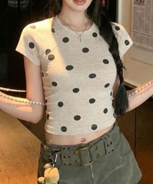 Vipoa（ヴィポア）の「Oatmeal polka dot slim tee（Tシャツ/カットソー・レディース・オートミール・FREE）」の20枚目の写真