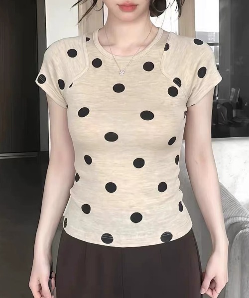 Vipoa（ヴィポア）の「Oatmeal polka dot slim tee（Tシャツ/カットソー・レディース・オートミール・FREE）」の17枚目の写真
