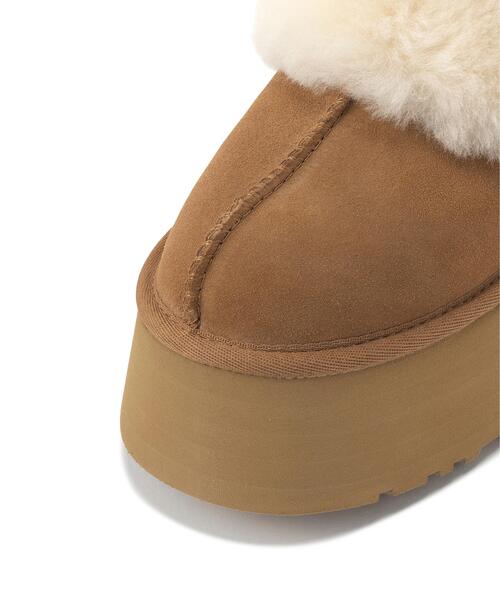 UGG（アグ）の「UGG/アグ/Funkette/ファンケット/1113474（その他シューズ・レディース・ブラック/ベージュ・6/8/7）」の6枚目の写真