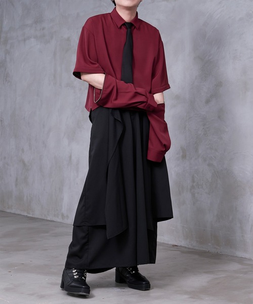 Ellno Loset(エルノロゼット)の「【Ryoooコラボ】スイッチスリーブネクタイ付きショートシャツ(シャツ/ブラウス・メンズ・オフホワイト/ボルドー・SMALL/MEDIUM/LARGE)」の4枚目の写真