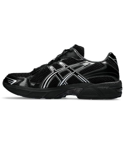 ASICS（アシックス）の「GEL-1130 / ゲル1130（スニーカー・メンズ・ブラック×シルバー・24.5/23.5/26/29.5/28.5/22.5/25.5/27.5/25/23/28/24/26.5/27/30.5/29）」の2枚目の写真