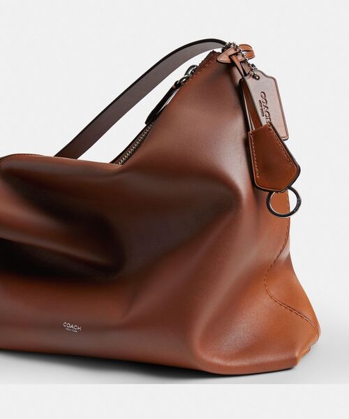 COACH(コーチ)の「モットメッセンジャーバッグ38・ラブドレザー(メッセンジャーバッグ・メンズ・ブラウン系その他・ONE)」の6枚目の写真