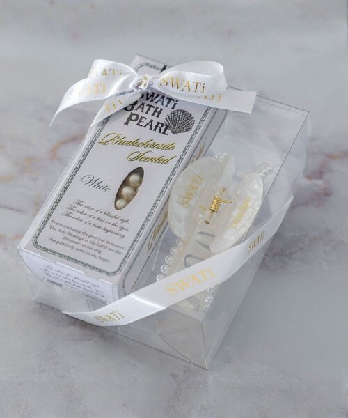 BIRTHDAY BAR(バースデイバー)の「【SWATi スワティー】BATH PEARL & HAIR ACCESSORY(入浴剤・バスケア・レディース・ホワイト/ブルー・0)」の1枚目の写真