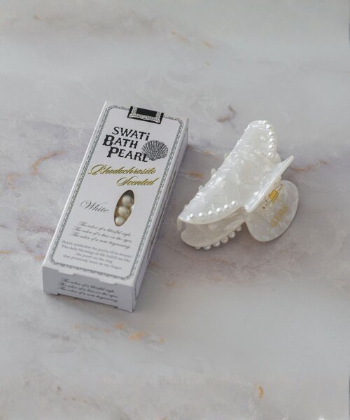 BIRTHDAY BAR(バースデイバー)の「【SWATi スワティー】BATH PEARL & HAIR ACCESSORY(入浴剤・バスケア・レディース・ホワイト/ブルー・0)」の4枚目の写真