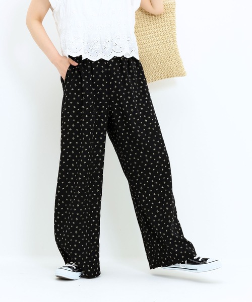 HEART MARKET(ハートマーケット)の「花柄リラックスイージーパンツ(その他パンツ・レディース・ブラック系/ブラック/ナチュラル/ブラウン系・FREE)」の5枚目の写真