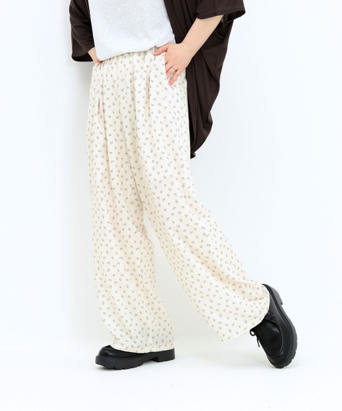 HEART MARKET(ハートマーケット)の「花柄リラックスイージーパンツ(その他パンツ・レディース・ブラック系/ブラック/ナチュラル/ブラウン系・FREE)」の8枚目の写真
