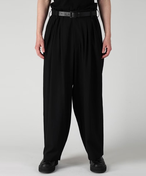 Yohji Yamamoto(ヨウジヤマモト)の「【Yohji Yamamoto】HW-P07-100 12本タックPT(その他パンツ・メンズ・ブラック・2/3)」の1枚目の写真