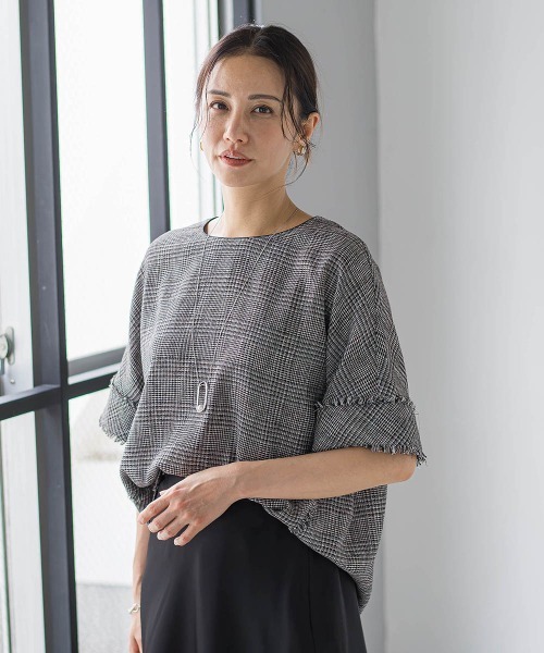 LAUTREAMONT(ロートレアモン)の「≪秋柄夏素材≫ツイードメッシュブラウス(シャツ/ブラウス・レディース・グレー系その他/ブラック系その他・9号)」の1枚目の写真