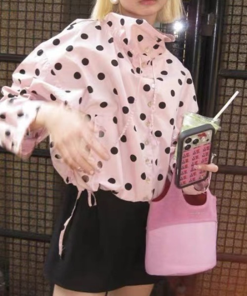 Vipoa(ヴィポア)の「Dot string ribbon Jacket(ナイロンジャケット・レディース・ホワイト/イエロー/ブルー/ピンク/ブラック・FREE)」の5枚目の写真