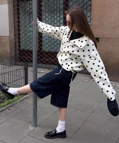 Vipoa(ヴィポア)の「Dot string ribbon Jacket(ナイロンジャケット・レディース・ホワイト/イエロー/ブルー/ピンク/ブラック・FREE)」の18枚目の写真