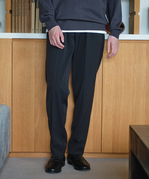 URBAN RESEARCH DOORS（アーバンリサーチドアーズ）の「『UR TECH』完声テーパードトラウザー（その他パンツ・メンズ・ブラック/ブラウン/オリーブ・MEDIUM/LARGE/X-LARGE/SMALL）」の4枚目の写真