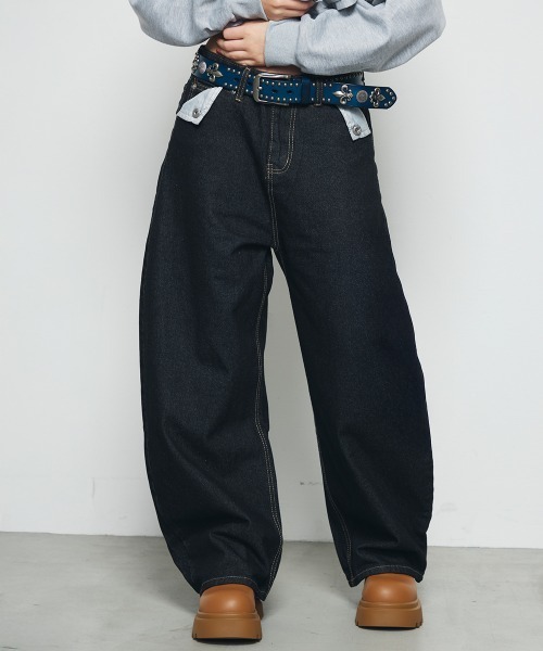 DAZE(デイズ)の「切り替えポケット ワイド デニムパンツ(デニムパンツ・メンズ・ダークブルー・SMALL/MEDIUM/LARGE/X-LARGE)」の1枚目の写真