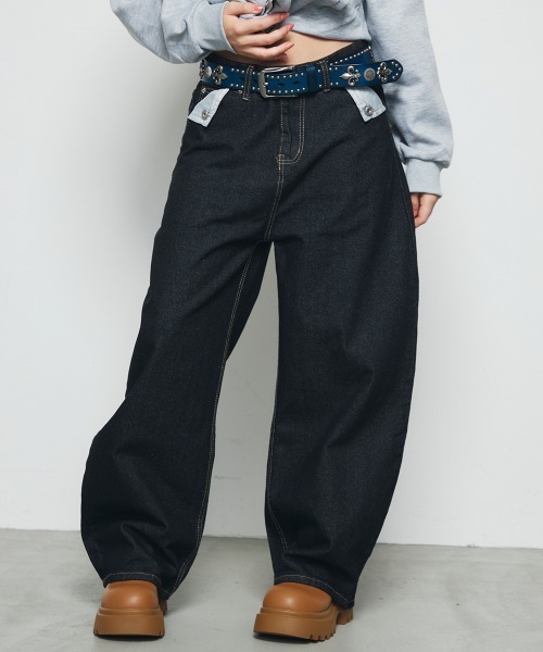 DAZE(デイズ)の「切り替えポケット ワイド デニムパンツ(デニムパンツ・メンズ・ダークブルー・SMALL/MEDIUM/LARGE/X-LARGE)」の3枚目の写真