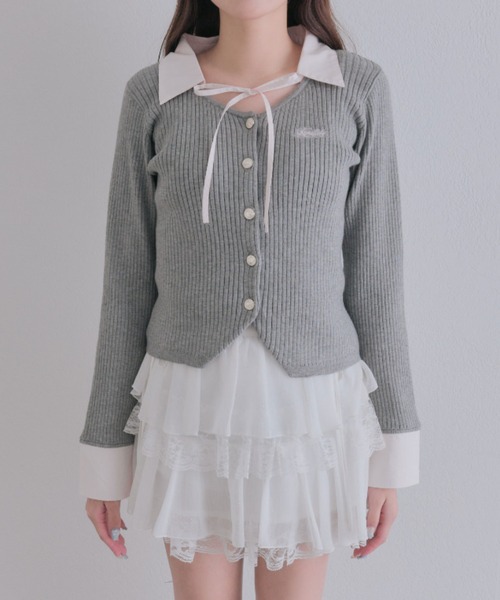 OLIVE des OLIVE(オリーブデオリーブ)の「金ボタンシャツレイヤードトップス(ニット/セーター・レディース・ベージュ/ボルドー/チャコールグレー/ブラック・FREE)」の18枚目の写真