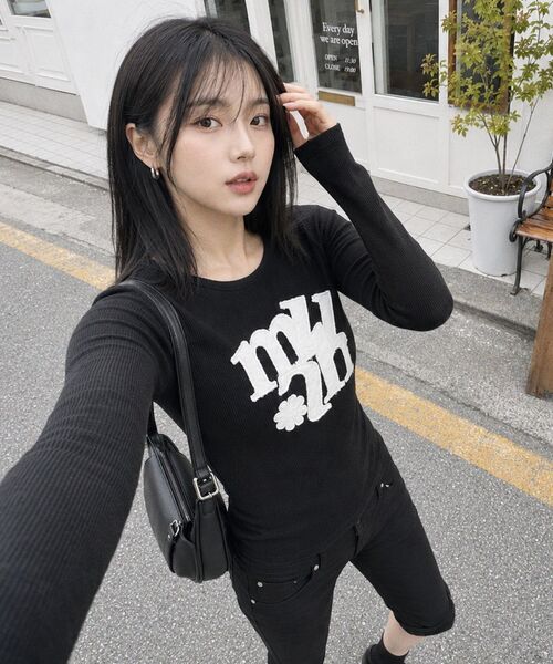 muahmuah（ムーアムーア）の「ヴィンテージアップリケロゴ 長袖Tシャツ [ブラック]（Tシャツ/カットソー・レディース・その他・FREE）」の22枚目の写真