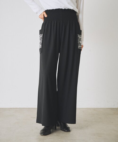 BEARDSLEY(ビアズリー)の「クロスステッチシャーリングパンツ《15 quinze》(その他パンツ・レディース・ブラック/チャコールグレー・FREE)」の2枚目の写真